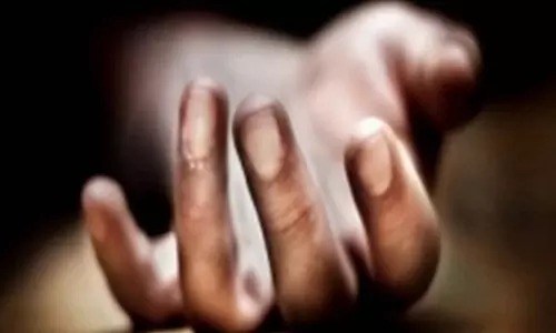 காதல் திருமணம் செய்த மகள்களை மகனுடன் சேர்ந்து கவுரவக் கொலை செய்த தந்தை