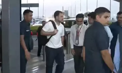 பெங்களூரு வந்தார் ராகுல் காந்தி- அவதூறு வழக்கில் சிறப்பு நீதிமன்றத்தில் ஆஜராகிறார்