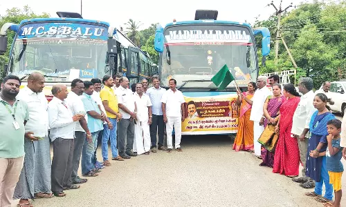 அறுபடை வீடுகளுக்கு ஆன்மிக பயணம்: 202 பக்தர்களுடன் தொடங்கியது