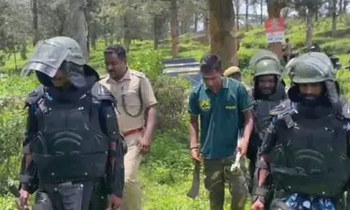 காயத்துடன் திரியும் சிறுத்தையை பிடிக்க வனத்துறையினர் தீவிரம்