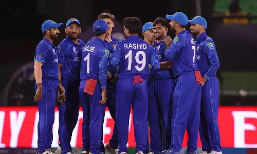 நியூசிலாந்தை 75 ரன்னில் சுருட்டி ஆப்கானிஸ்தான் அசுர வெற்றி