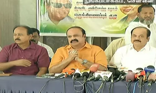 ஓபிஎஸ் அணியில் இருந்து ஜேசிடி பிரபாகர் விலகல்- புதிய குழு உருவாகிறது