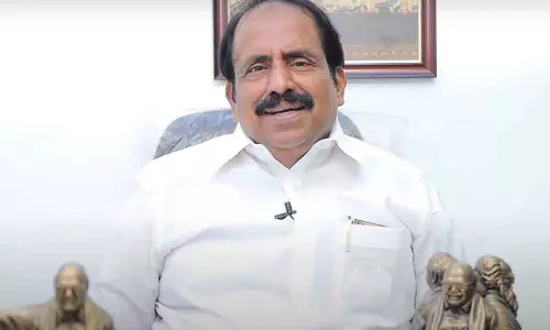 பா.ஜனதாவை நம்பிய கட்சிகள் நட்டாற்றில் தவிக்கின்றன-கவிஞர் காசிமுத்து மாணிக்கம்