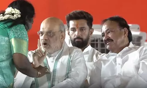 விழா மேடையில் வைத்து தமிழிசை சவுந்தரராஜனை கண்டித்த அமித்ஷா?