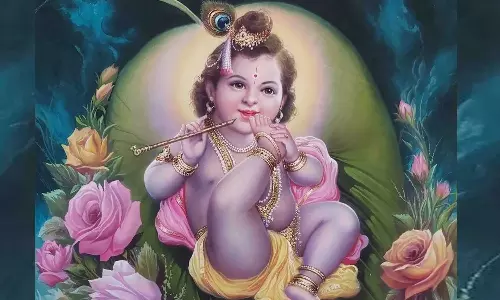 வைகுண்டத்தில் வாழும் பாக்கியம் தரும் ஆலிலைக் கண்ணன்