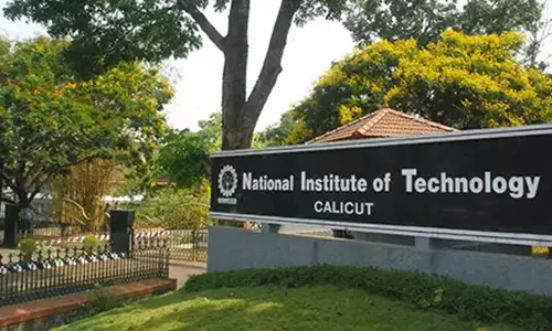 கேரளாவில் ஊழியர்களை பணிக்கு அனுமதிக்காமல் போராட்டம் செய்த 5 கல்லூரி மாணவர்களுக்கு அபராதம்