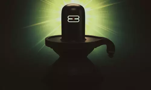 லிங்கத்தில் அமைந்த பிற தெய்வங்கள்