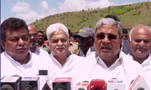 பெட்ரோல், டீசல் விலை உயர்வு ஏன்?: சித்தராமையா விளக்கம்