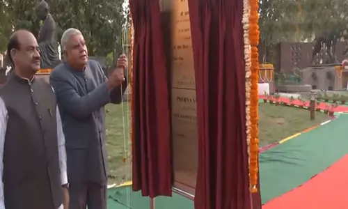 ஒரே இடத்தில் தலைவர்கள் சிலை- புதிய பாராளுமன்ற வளாகத்தில் பூங்கா திறப்பு