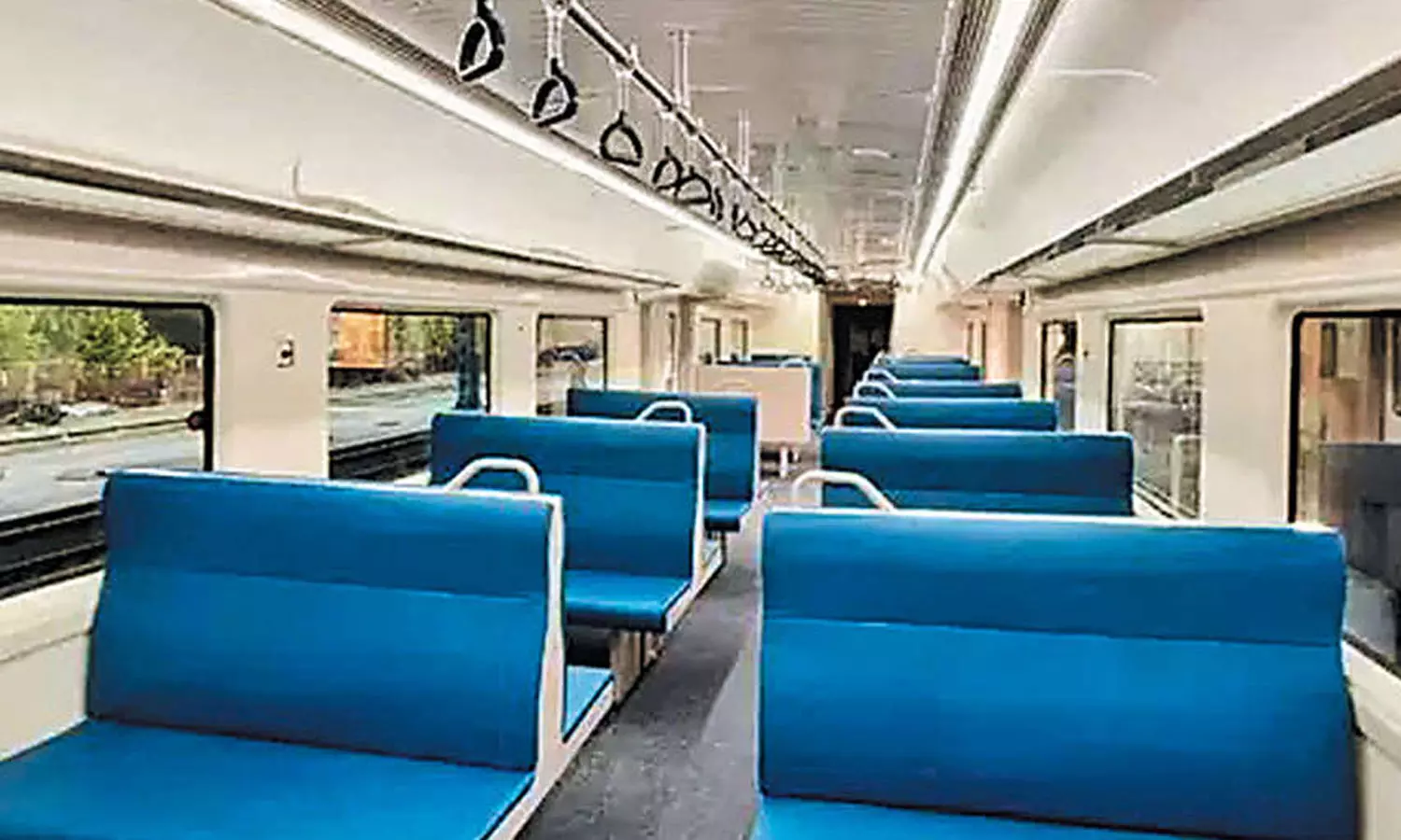 வந்தே மெட்ரோ ரெயிலின் உட்புற தோற்றம்