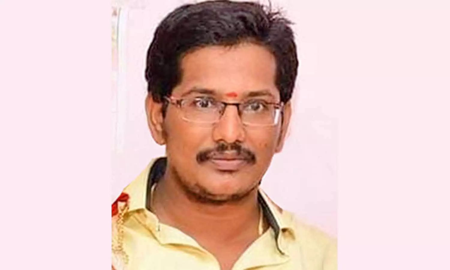 மோட்டார் சைக்கிள் விபத்தில் வருவாய் அதிகாரி மூளைச்சாவு