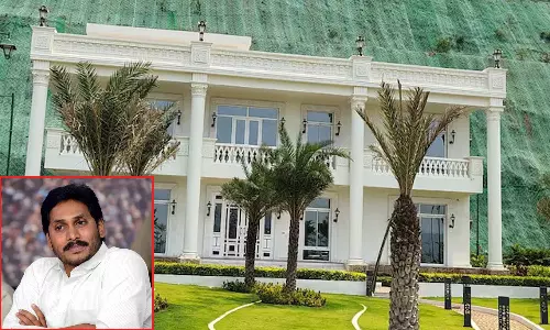 ஜெகன் ஆசை ஆசையாய் கட்டிய பங்களா.. ஸ்கெட்ச் போட்டு தூக்கிய சந்திரபாபு நாயுடு