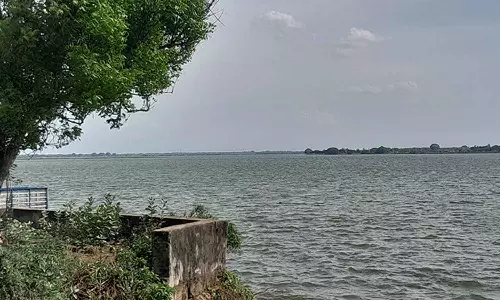 வீராணம் ஏரியில் இருந்து சென்னைக்கு வினாடிக்கு 72 கன அடி தண்ணீர் அனுப்பப்படுகிறது