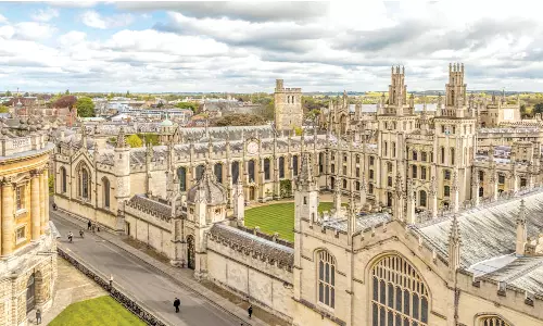 ஆக்ஸ்போர்டு பல்கலைக்கழகத்தில் சேர்ந்து படிப்பது எப்படி?