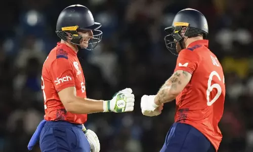 டி20 உலகக் கோப்பை சூப்பர் 8-இல் இங்கிலாந்து அபார வெற்றி