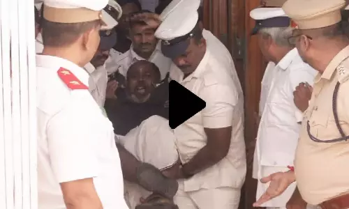 கள்ளச்சாராய விவகாரம்: தமிழக சட்டசபையில் கடும் அமளி- அதிமுகவினர் குண்டுக்கட்டாக வெளியேற்றம்