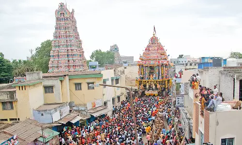நெல்லையப்பர் கோவில் ஆனித்தேரோட்டம் கோலாகலம்: விண் அதிர முழங்கிய பக்தர்கள் கோஷம்