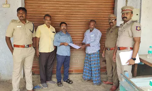 ஊத்தங்கரை அருகே குட்கா விற்பனை செய்த 26 கடைகளுக்கு சீல்