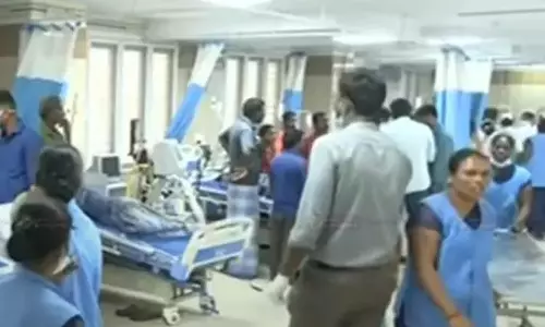 கள்ளச்சாராய உயிரிழப்பு- 3 பேர் மீது கொலை வழக்குப்பதிவு