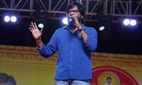 ரூ. 200 கோடி சம்பளம் வேண்டாம்னு, விஜய் அரசியலுக்கு வருகிறார்.. நடிகர் சவுந்தரராஜா