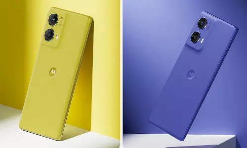 உலகத்தில் முதல் முறையாக 4 வருட வாரண்டியுடன் வரும் முதல் ஸ்மார்ட்போன்