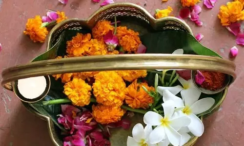 மலர்கள் பூஜைக்கு பயன்படும் கால அளவுகள்