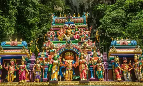 பாவம் அகற்றும் மலர்கள்