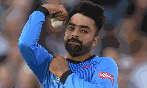 அதிவிரைவில் 150 விக்கெட்: ரஷித் கானின் மற்றொரு சாதனை