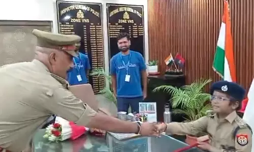 சல்யூட் அடித்த போலீஸ்... ஒருநாள் ஐபிஎஸ்-ஆன 9 வயது சிறுவன்: வீடியோ