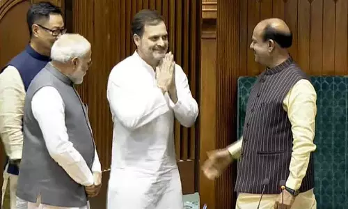 எமர்ஜென்சி குறிப்பை தவிர்த்திருக்கலாம்: ஓம் பிர்லாவிடம் கூறிய ராகுல் காந்தி