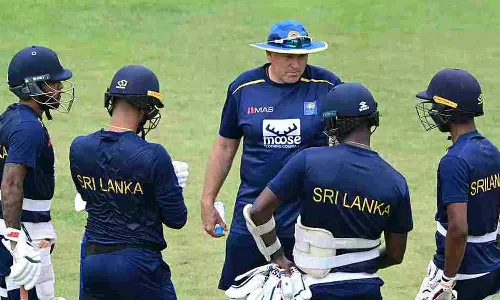 இலங்கை பயிற்சியாளர் சில்வர்வுட் ராஜினாமா