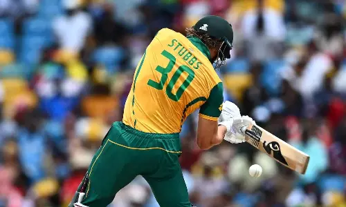 177 இலக்கு: இந்தியாவை மிரட்டிய நிலையில் ஸ்டப்ஸ் 31 ரன்னில் அவுட்