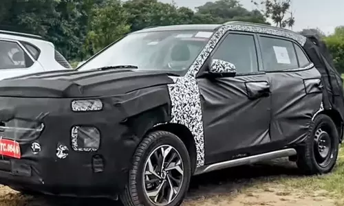 500கி.மீ. ரேஞ்ச் வழங்கும் க்ரெட்டா எலெக்ட்ரிக் கார் - வெளியீடு எப்போ தெரியுமா?