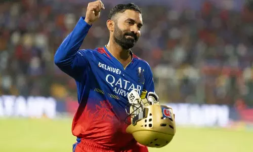 ஆர்சிபி ஆலோசகரானார் தினேஷ் கார்த்திக்