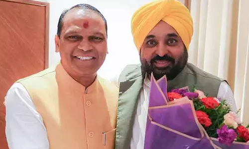 40 நாட்களில் 3 கட்சிகளுக்கு தாவிய கவுன்சிலர்.. இப்போ எந்த கட்சியில் இருக்கிறார் தெரியுமா?