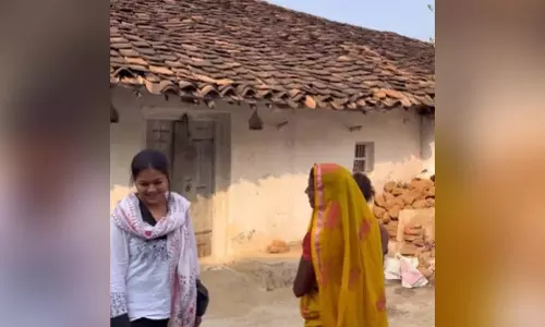 மண்வீட்டிற்குள் 1st Floor, குளுகுளு சூழல்.. வைரலாகும் வீடியோ