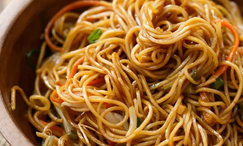 தொண்டையில் நூடுல்ஸ் சிக்கி சிறுமி உயிரிழப்பு