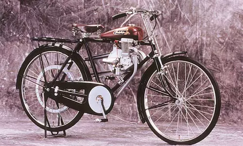 மோட்டார் சைக்கிள் உருவான கதை