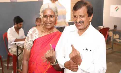 சன்னப்பட்டினம் இடைத்தேர்தல்: தேவகவுடா மகள் அனசுயா மஞ்சுநாத் போட்டி?