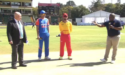 ஜிம்பாப்வேக்கு எதிரான முதல் டி20 போட்டி: டாஸ் வென்ற இந்தியா பவுலிங் தேர்வு