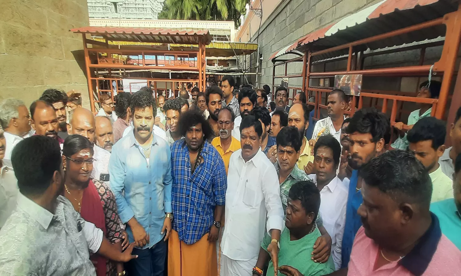 திருவண்ணாமலையில் யோகிபாபு தரிசனம் திருவண்ணாமலையில் யோகிபாபு தரிசனம்