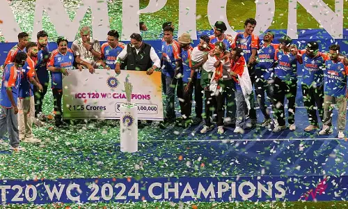 ரூ.125 கோடி பரிசுத்தொகை: யார் யாருக்கு எவ்வளவு- பிசிசிஐ அறிவிப்பு