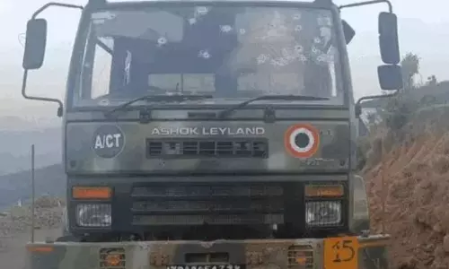 காஷ்மீர் பயங்கரவாத தாக்குதலில் உயிரிழந்த ராணுவ வீரர்கள் எண்ணிக்கை 5 ஆக உயர்வு