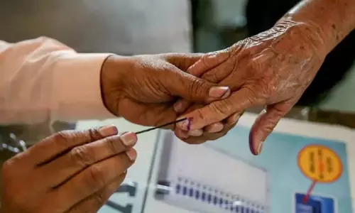 விக்கிரவாண்டி வாக்குப்பதிவு நிறைவு- 5 மணி நிலவரப்படி 77.73% பதிவு