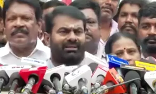 நான் பாடுகிறேன் முடிந்தால் என்னை கைது செய்யுங்கள் - சீமான் ஆவேசம்