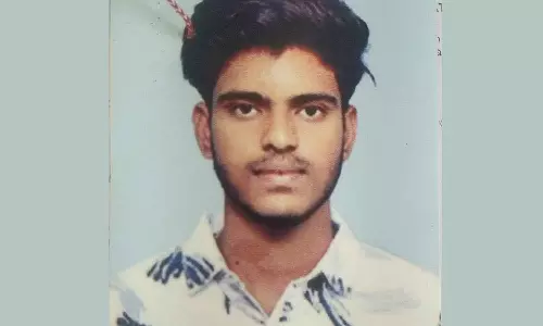 வாலிபரை கொன்று பாலாற்றில் புதைத்த கல்லூரி மாணவர்கள்