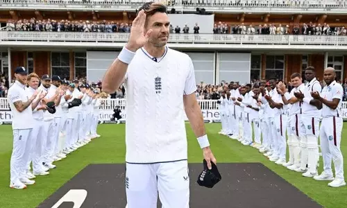 கிரிக்கெட் வாழ்க்கையில் காயம் இல்லாமல் விளையாடியது எனது அதிர்ஷ்டம்- ஆண்டர்சன் நெகிழ்ச்சி