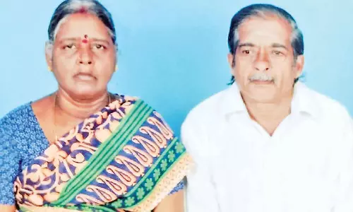 திருவிடைமருதூர் அருகே கார் மோதி கணவன்-மனைவி பலி