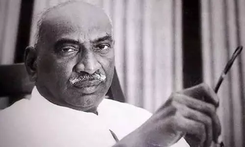 மண்ணில் உதித்த மாமனிதர் காமராஜர்!