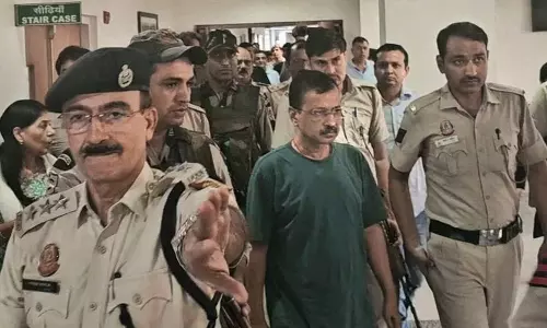 8.5 கிலோ எடை குறைந்த கெஜ்ரிவால்-ஆம்ஆத்மி குற்றச்சாட்டு